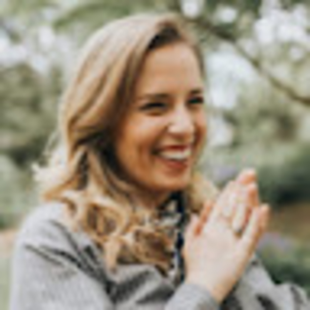 Meet your Posher, Elizabeth